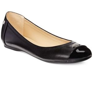 Coach Chelsea Flats size 9